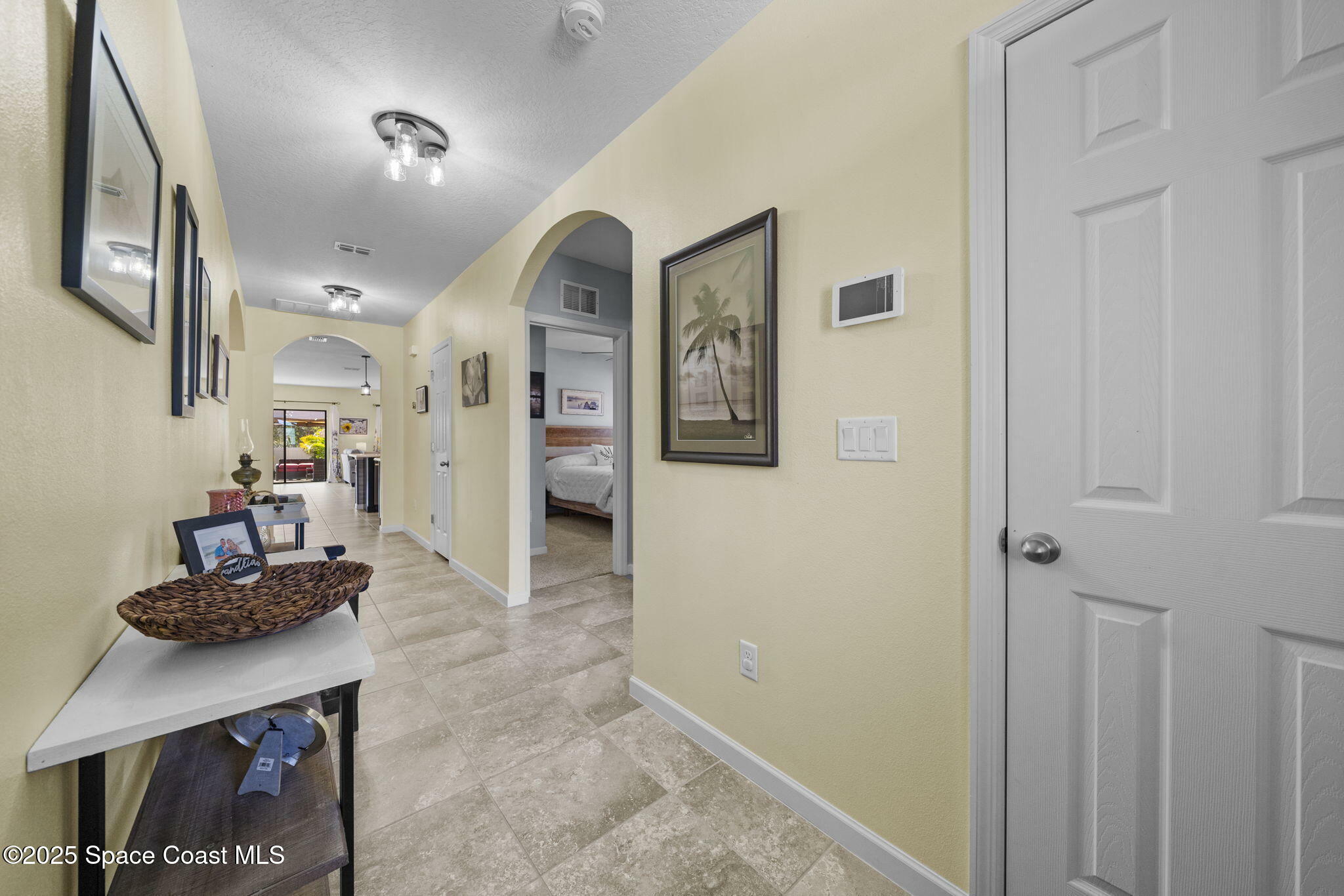 Property Photo: 3847 Loggerhead Lane FL 32754