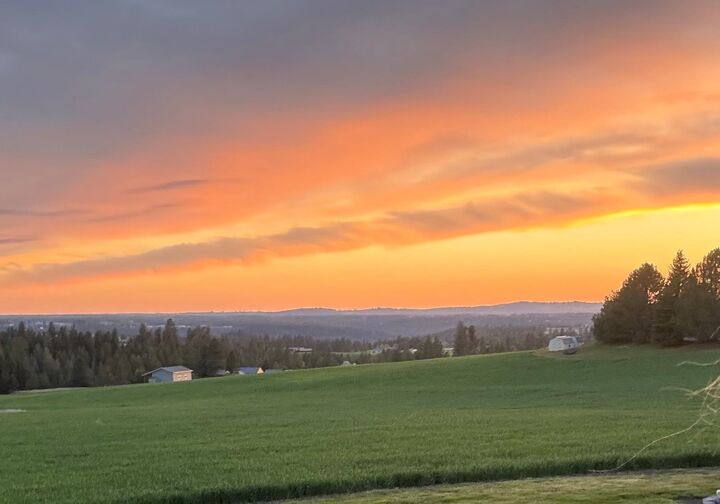 Property Photo:  7406 S Deerview Ln  WA 99223 