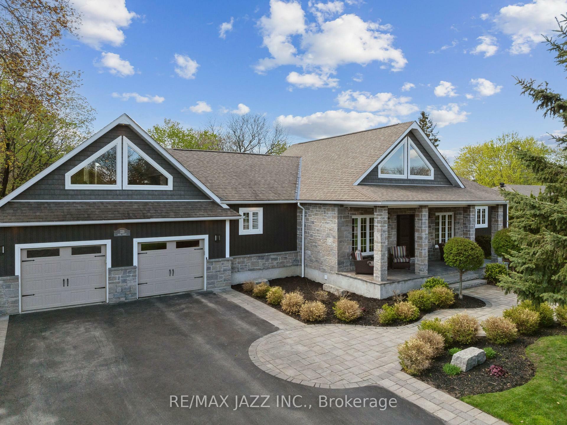 Property Photo: 325 Maine Street ON L1L 1A8