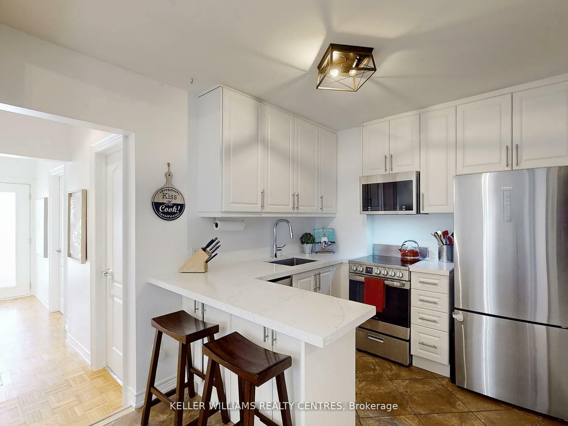 Property Photo:  257 Blackthorn Avenue  ON M6N 3H7 