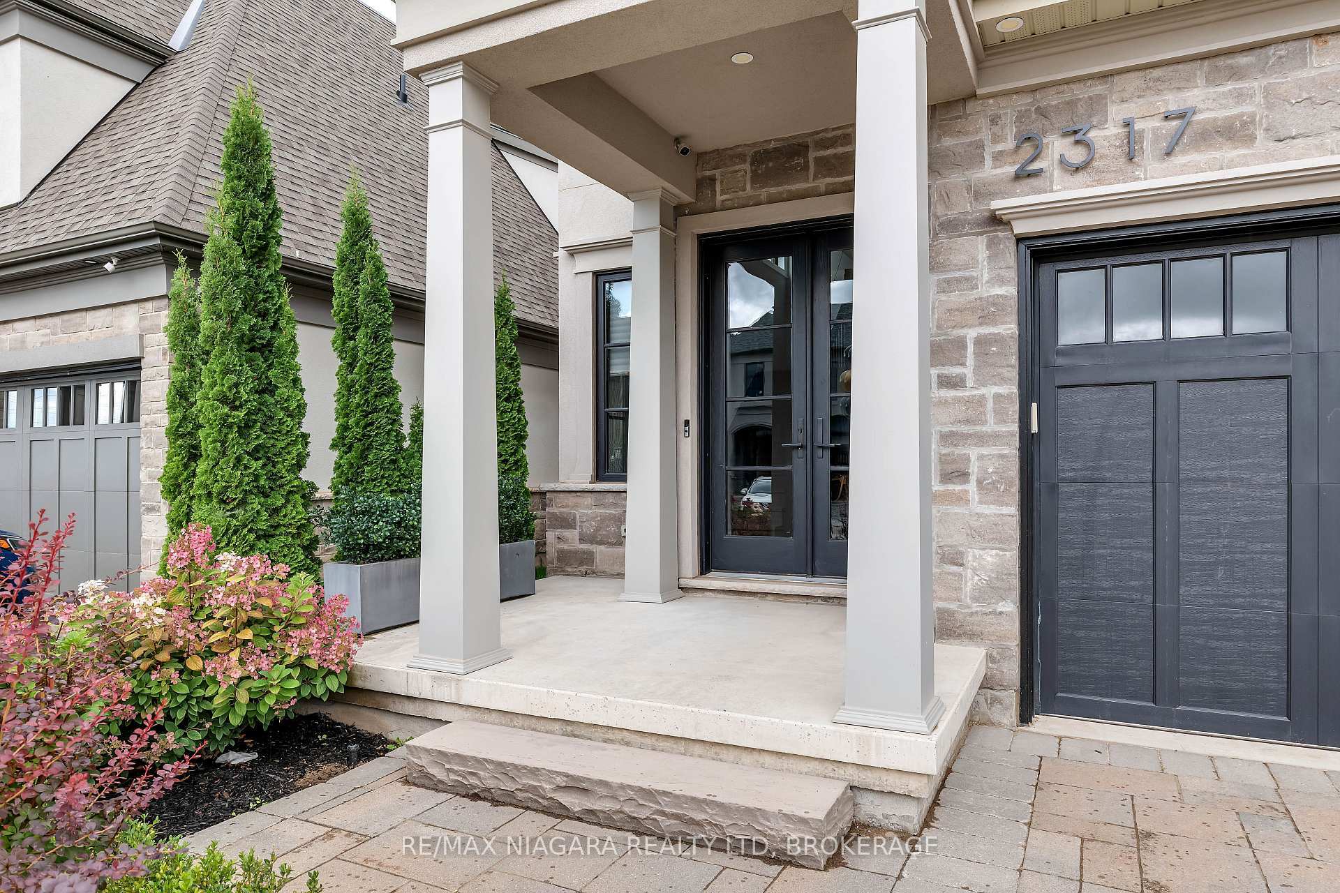 Property Photo: 2317 Terravita Drive ON L2J 0E9