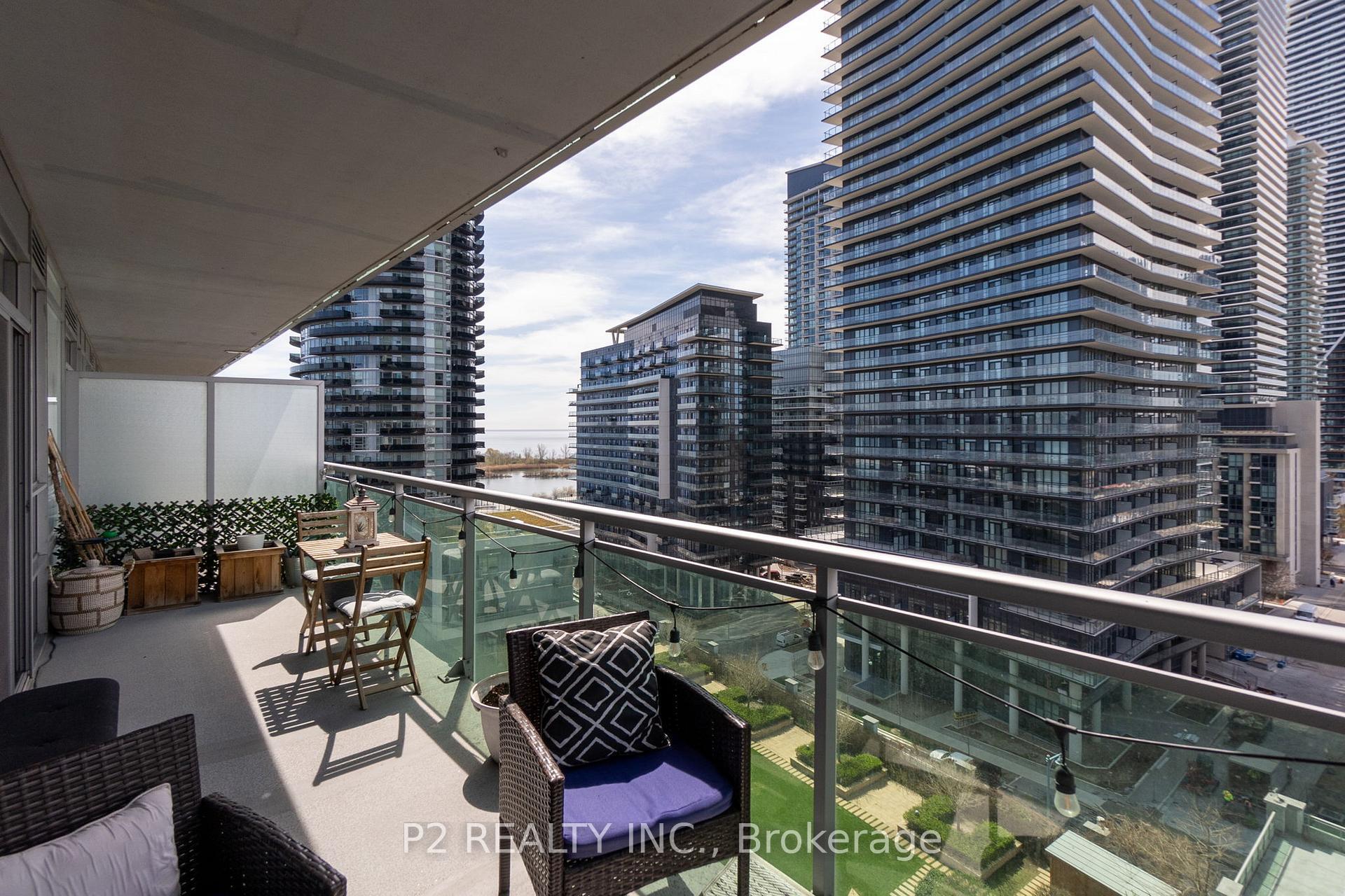 Property Photo: 16 Brookers Lane 1002 ON M8V 0A5
