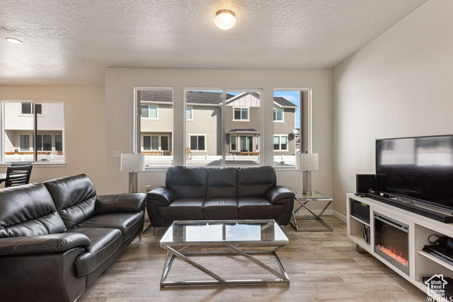 Property Photo: 5072 W Newgale Ln S UT 84096