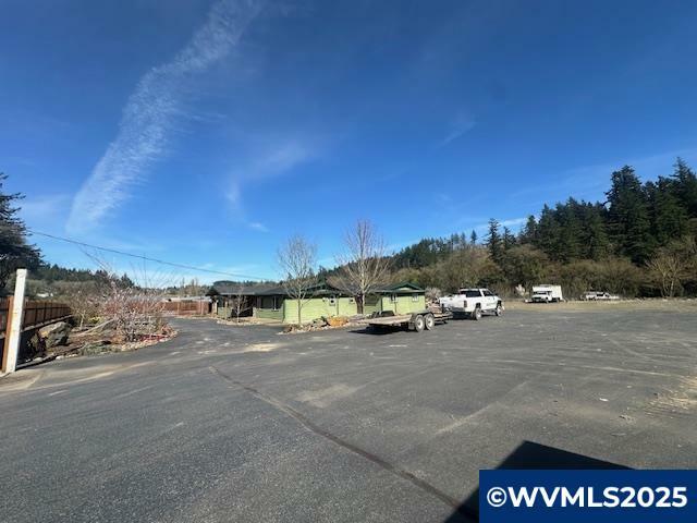 Property Photo:  10646 Sunnyside Rd SE  OR 97352 