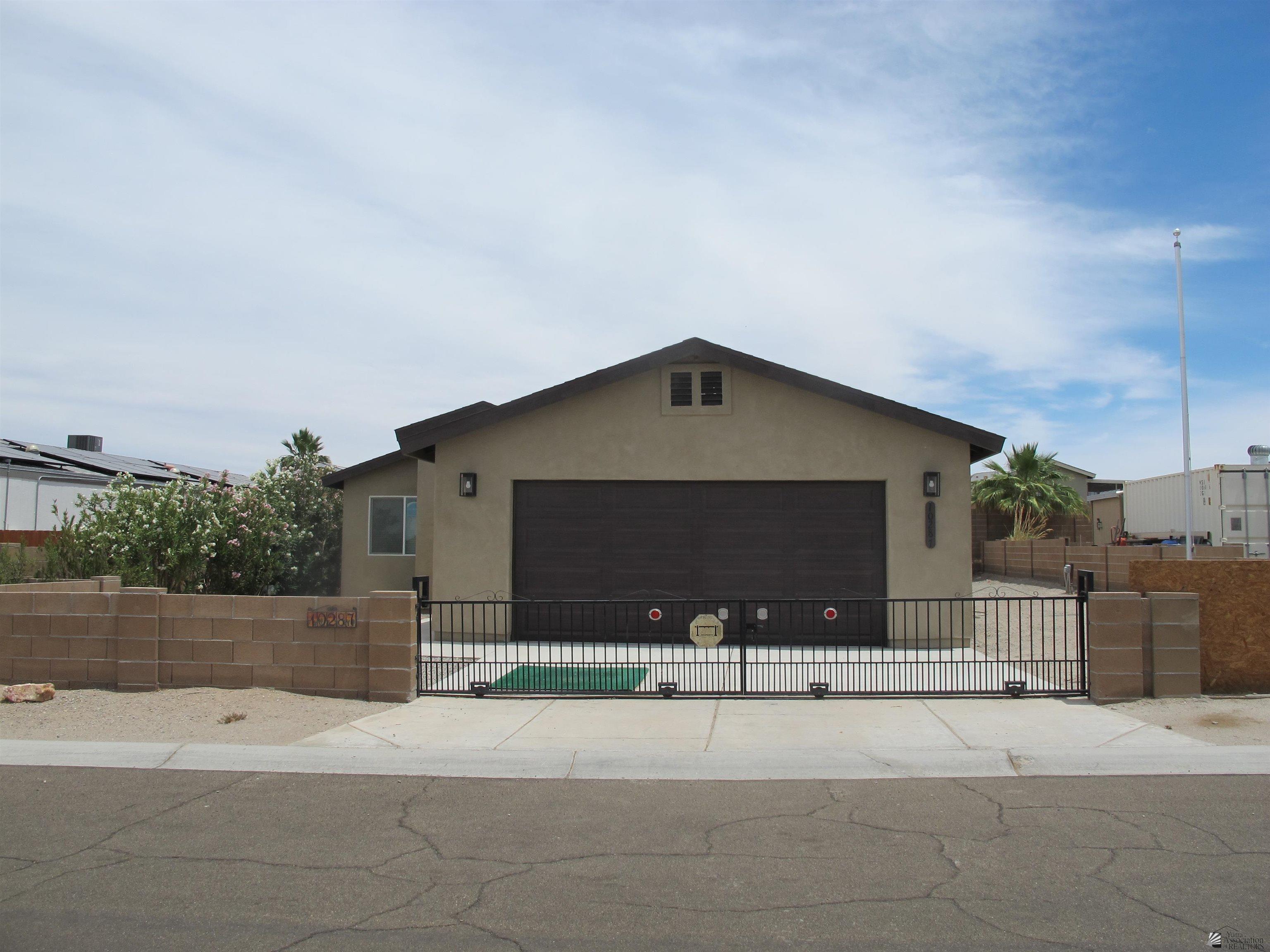 Property Photo: 10287 S Monsoon Ave AZ 85365