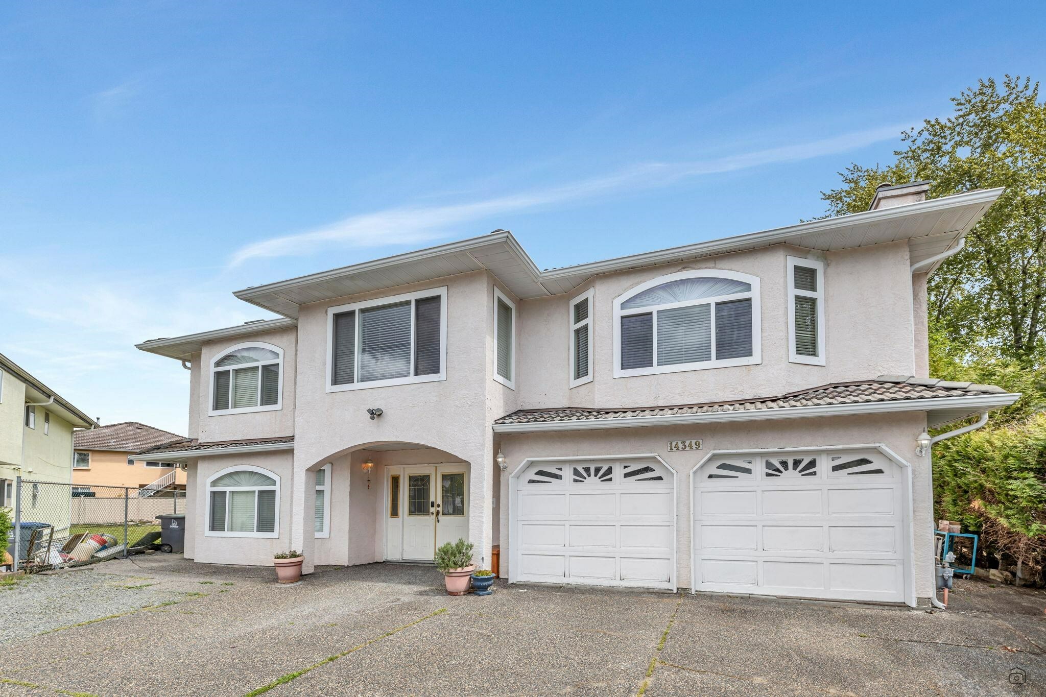 14349 90 Avenue  Surrey BC V3V 7W2 photo