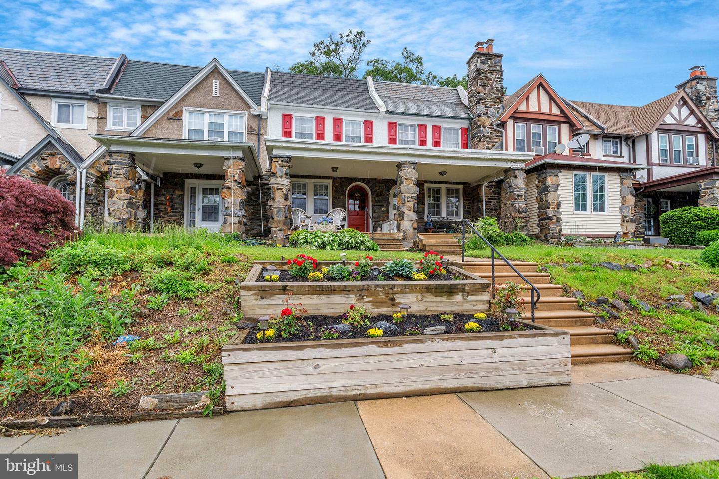 Property Photo: 6427 Woodcrest Avenue PA 19151