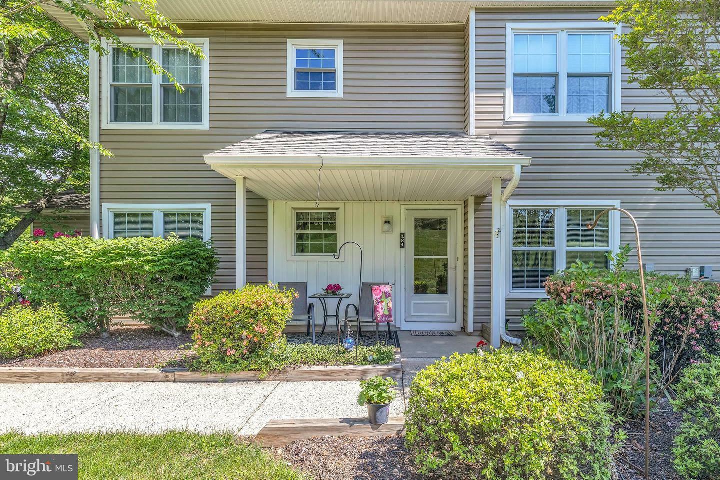 Property Photo: 284 Stanton Court 284 PA 19342