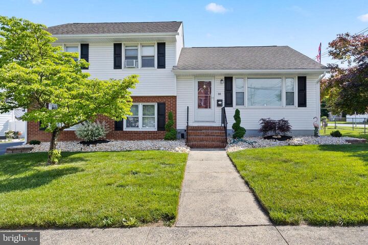 88 Madison Avenue  Hamilton NJ 08619 photo