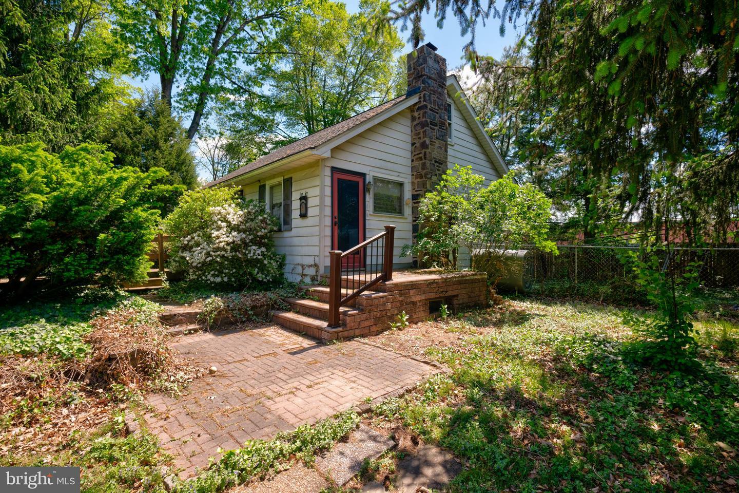 Property Photo: 2937 Dekalb Pike PA 19401