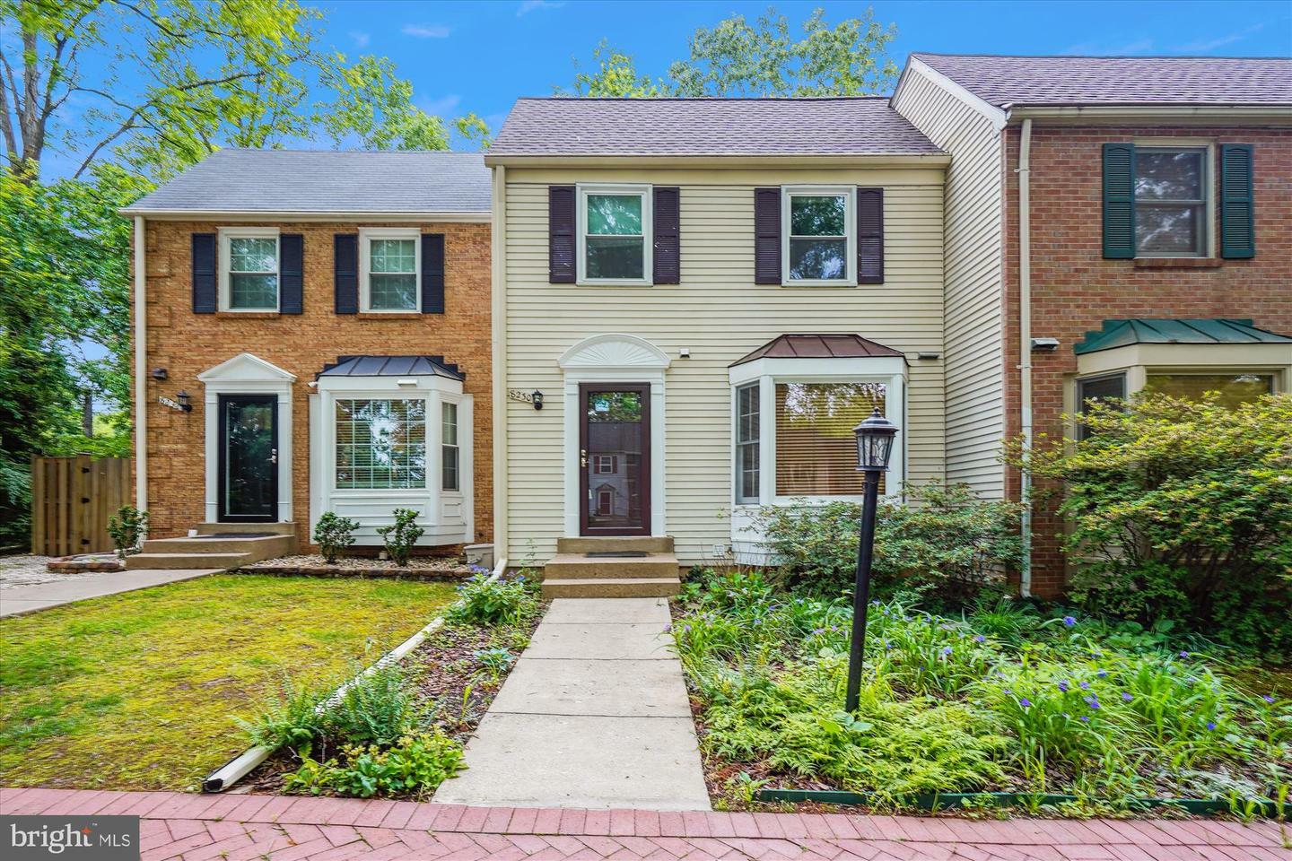 8230 Goldstream Court  Vienna VA 22182 photo