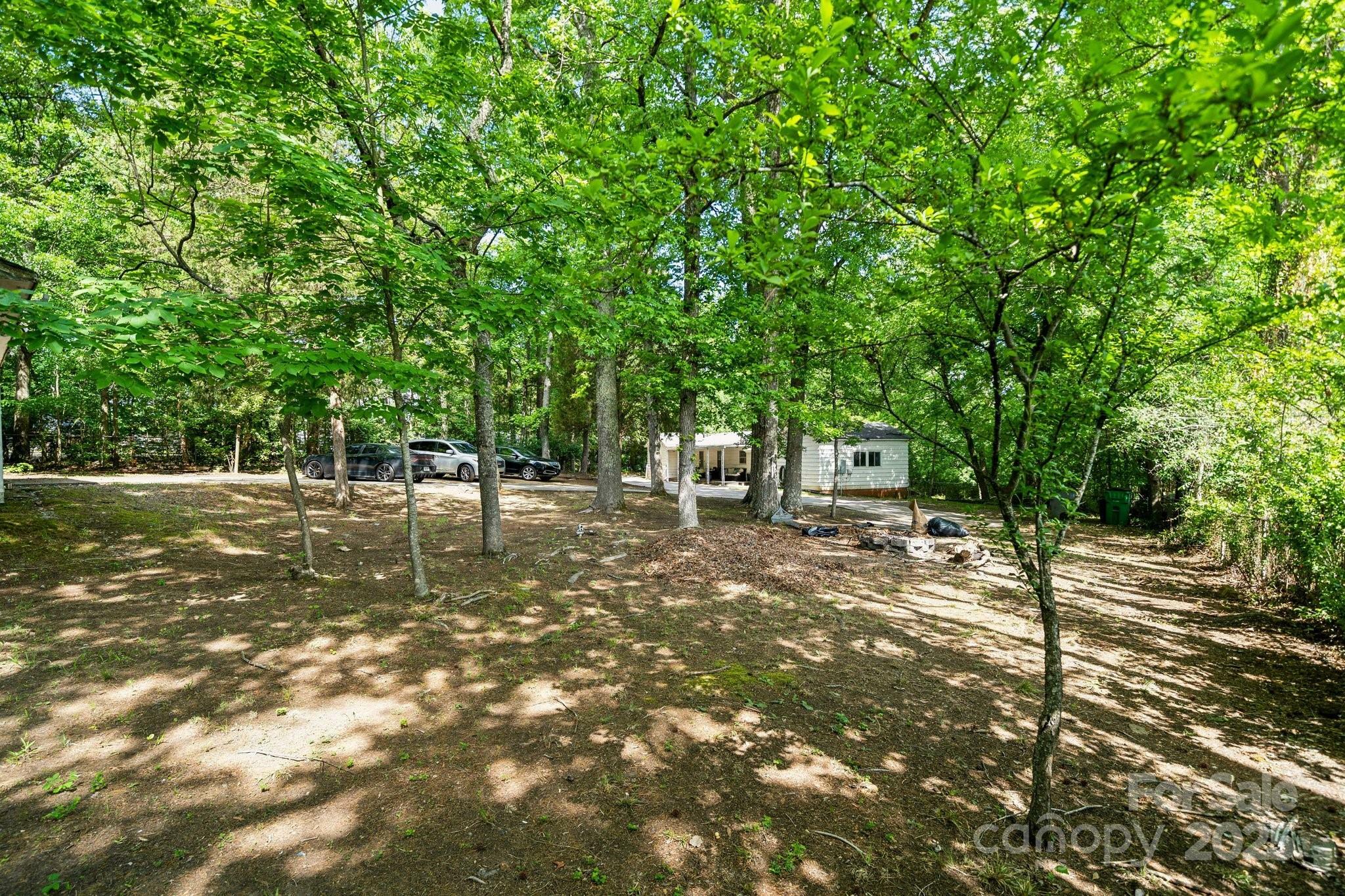 Property Photo: 1917 Tom Sadler Road NC 28214