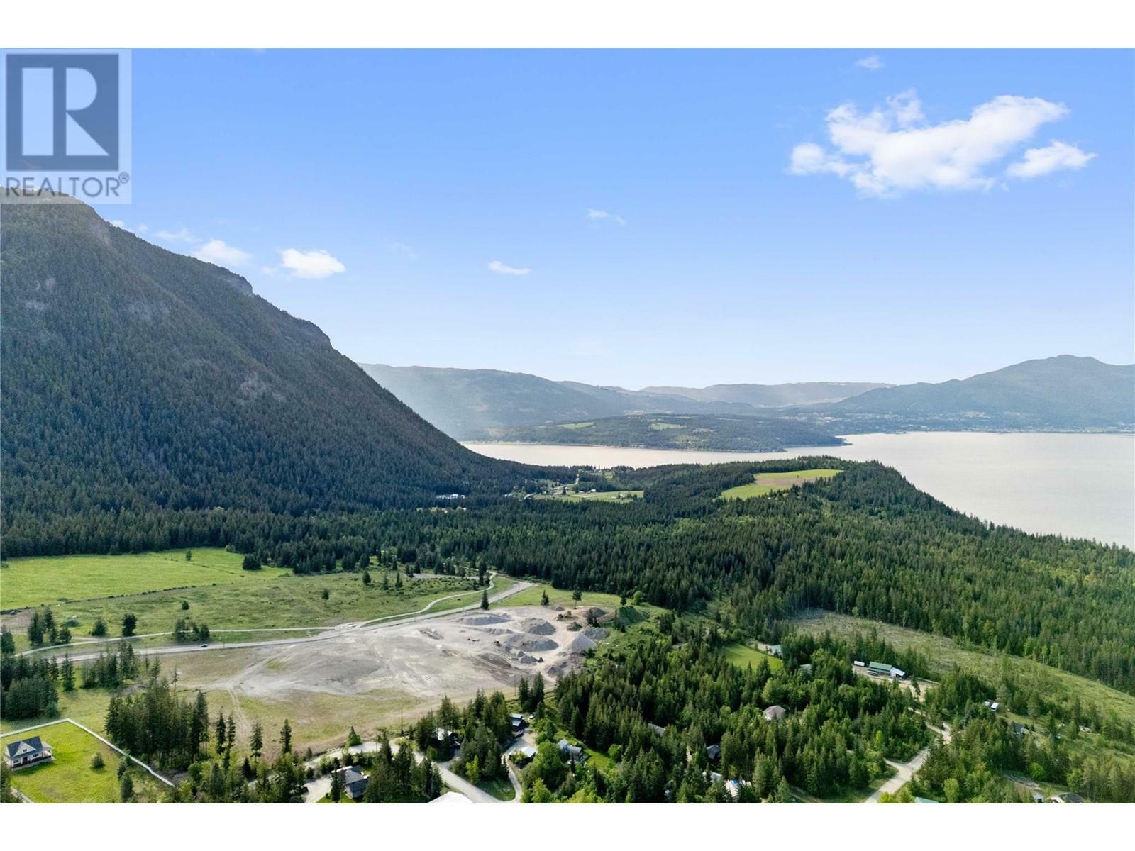 Photo de la propriété: 3690 Ford Road BC V0E 2X0