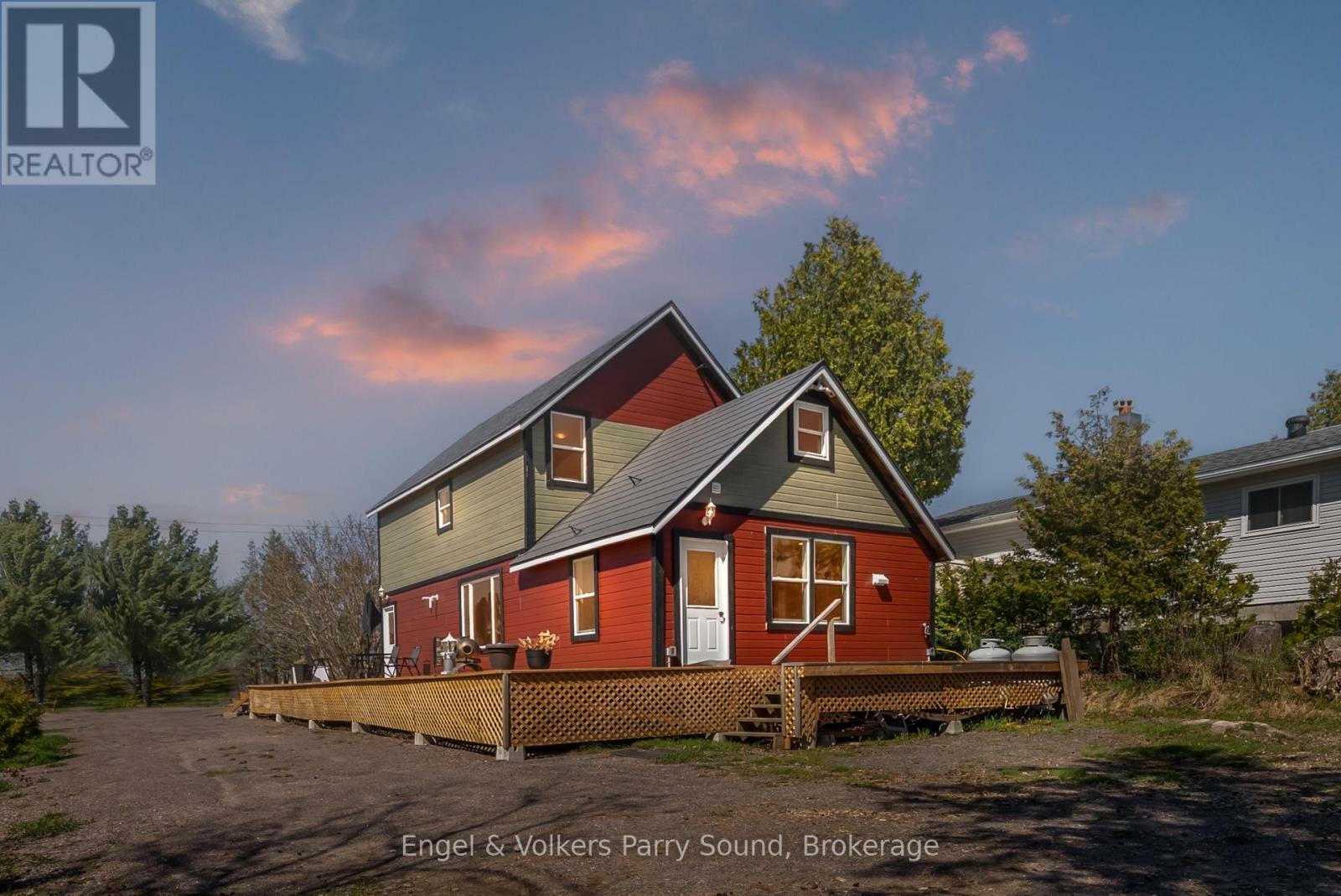 1 Holland Avenue  Parry Sound Remote Area (Wallbridge) ON P0G 1B0 photo