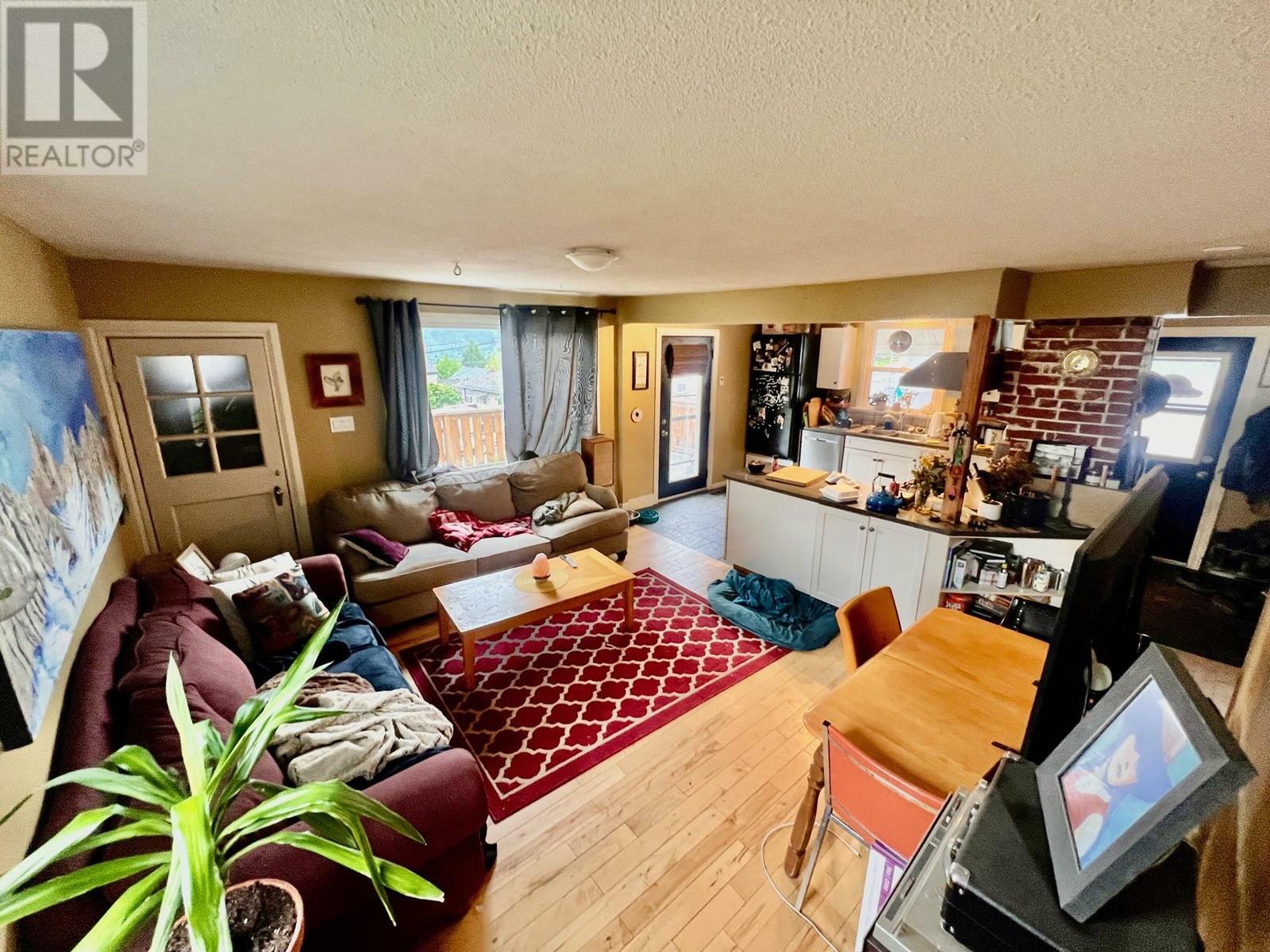Property Photo: 510 Innes Street BC V1L 5E9
