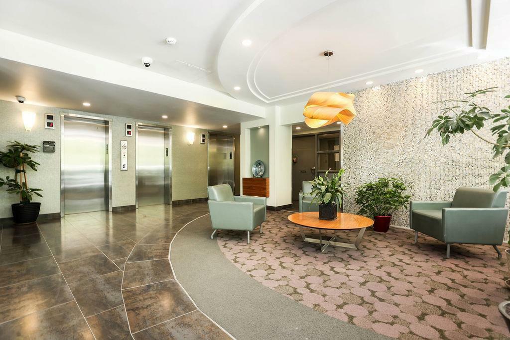 Photo de la propriété: 300 Roslyn Road MB R3L 0H4