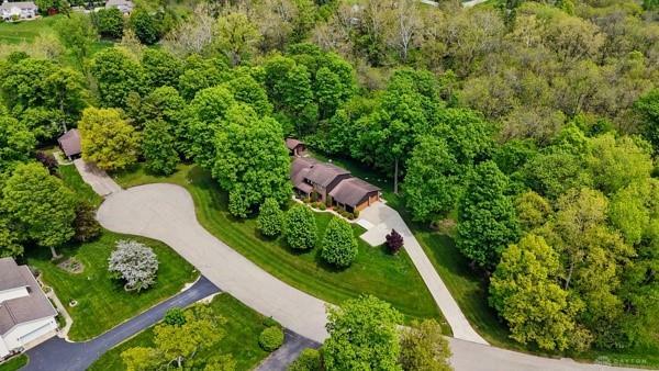Property Photo: 1640 Bending Tree Drive OH 45344