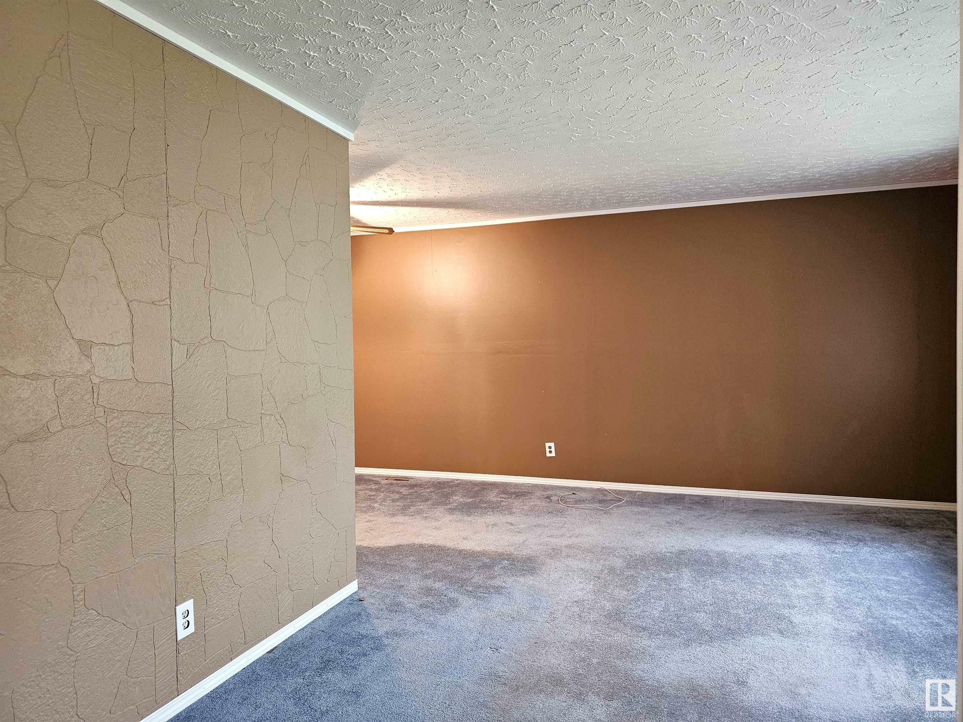 Property Photo: 4725 44 Street AB T7A 1H1