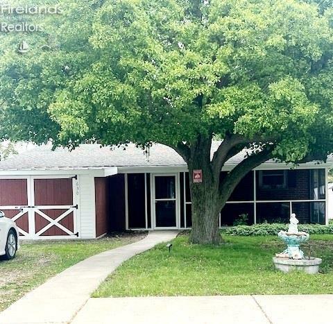 630 S Fostoria Road  Port Clinton OH 43452 photo