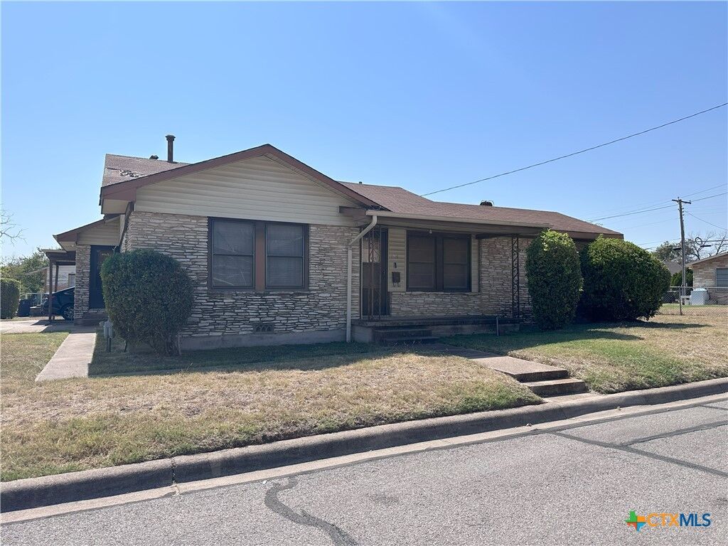 Property Photo:  1014 Parmer Avenue  TX 76541 
