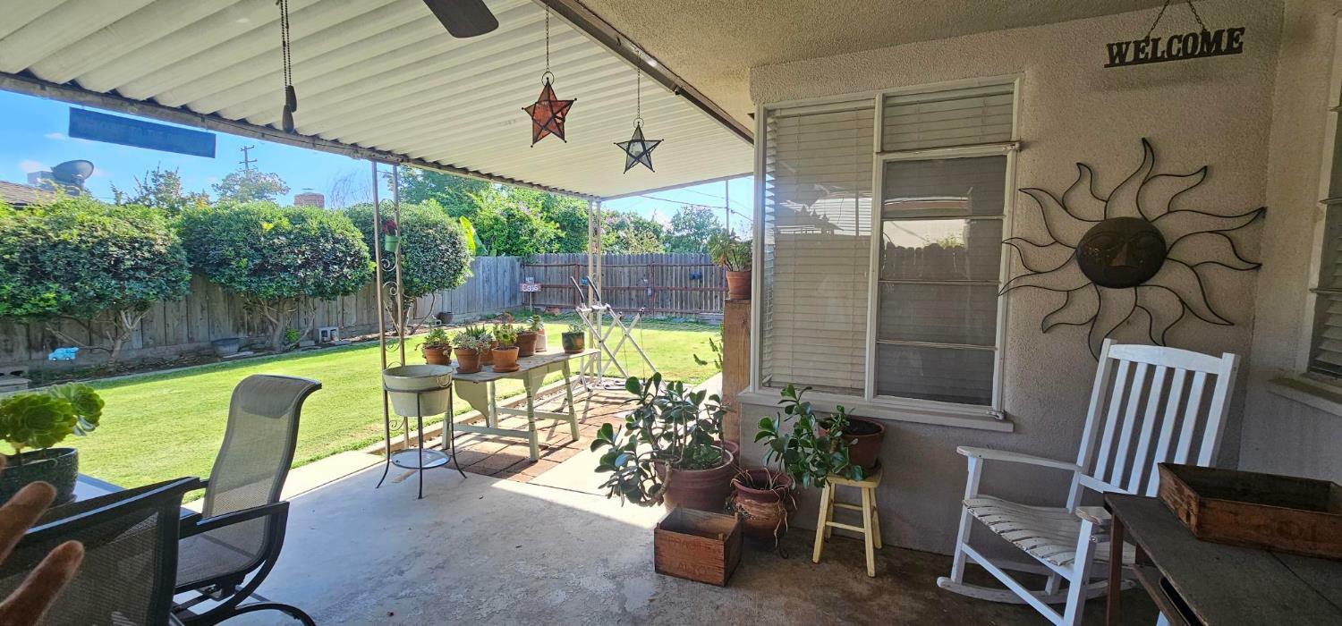 Property Photo: 3356 E Austin Way CA 93726
