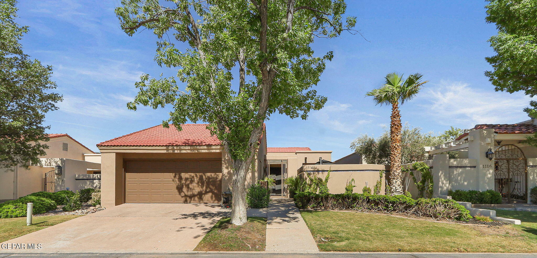 1114 Los Jardines Circle  El Paso TX 79912 photo
