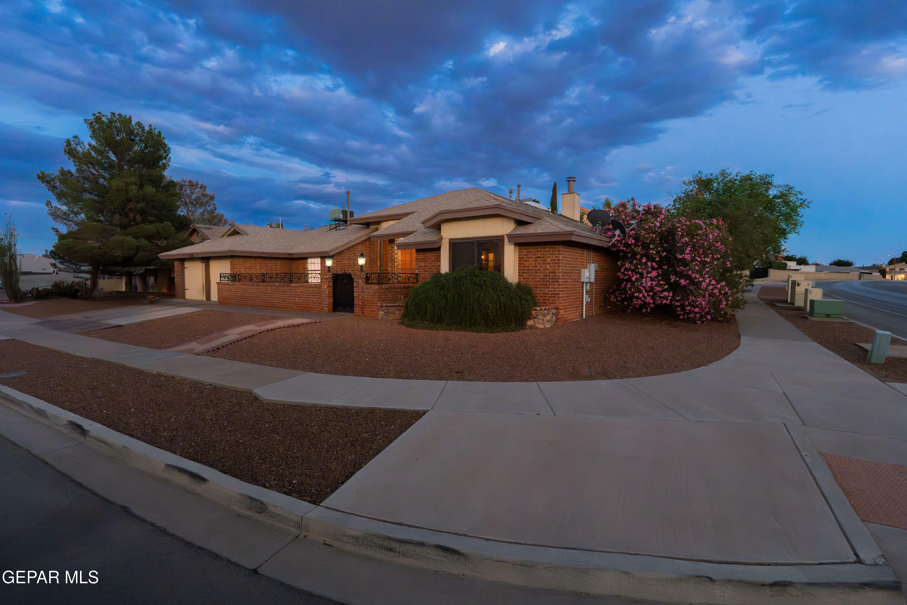 Property Photo: 2250 Nancy McDonald Drive TX 79936