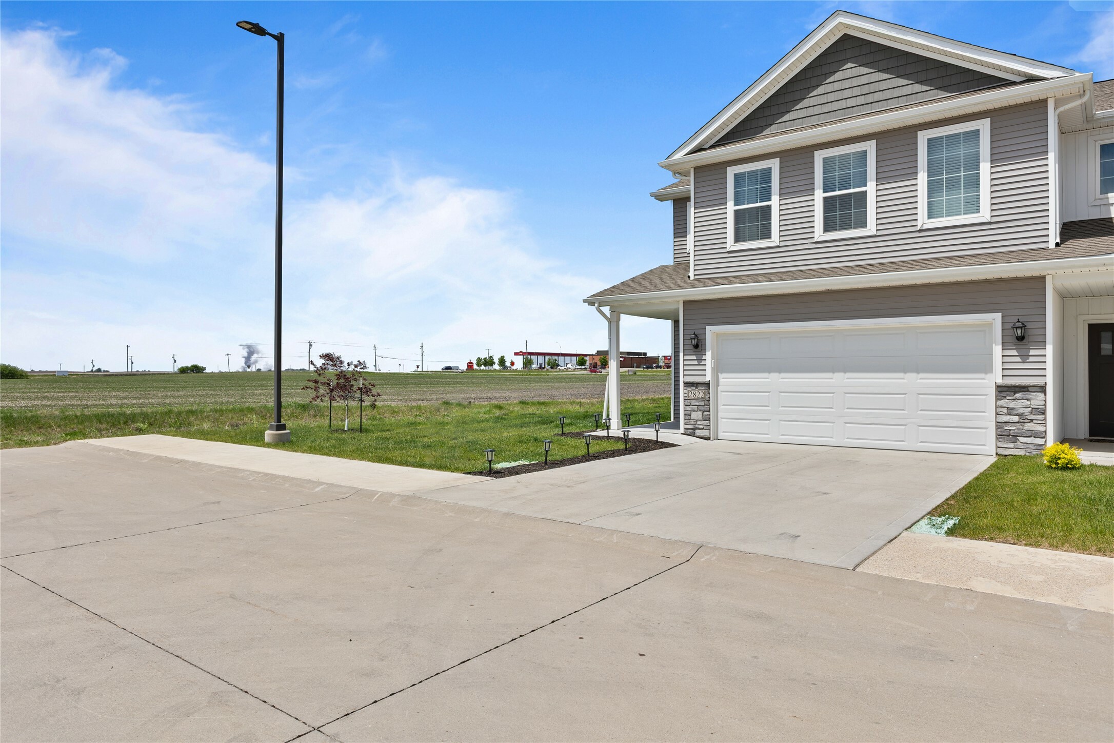 Property Photo: 2822 NW 33rd Lane IA 50023