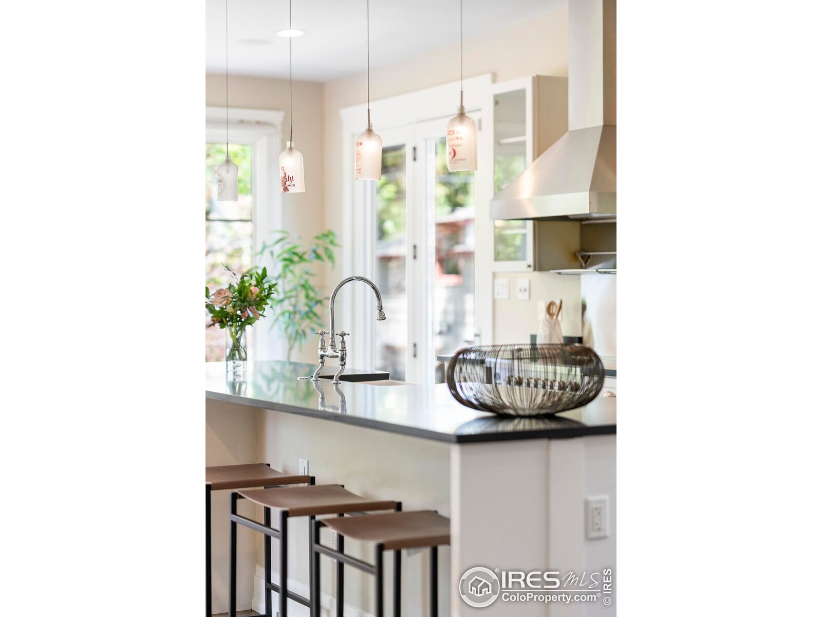 Property Photo:  721 9th St  CO 80302 