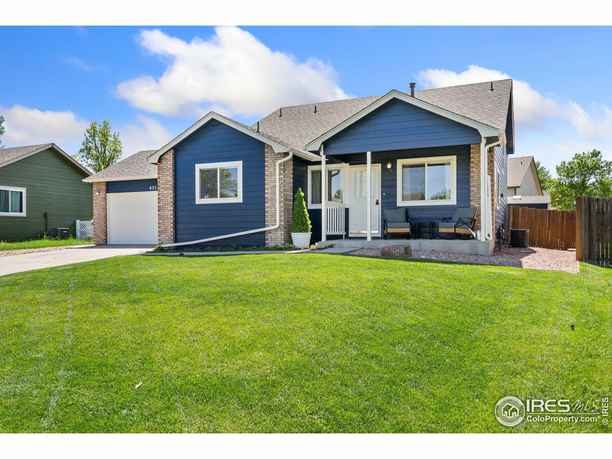 833 Kaitlyn Cir  Loveland CO 80537 photo