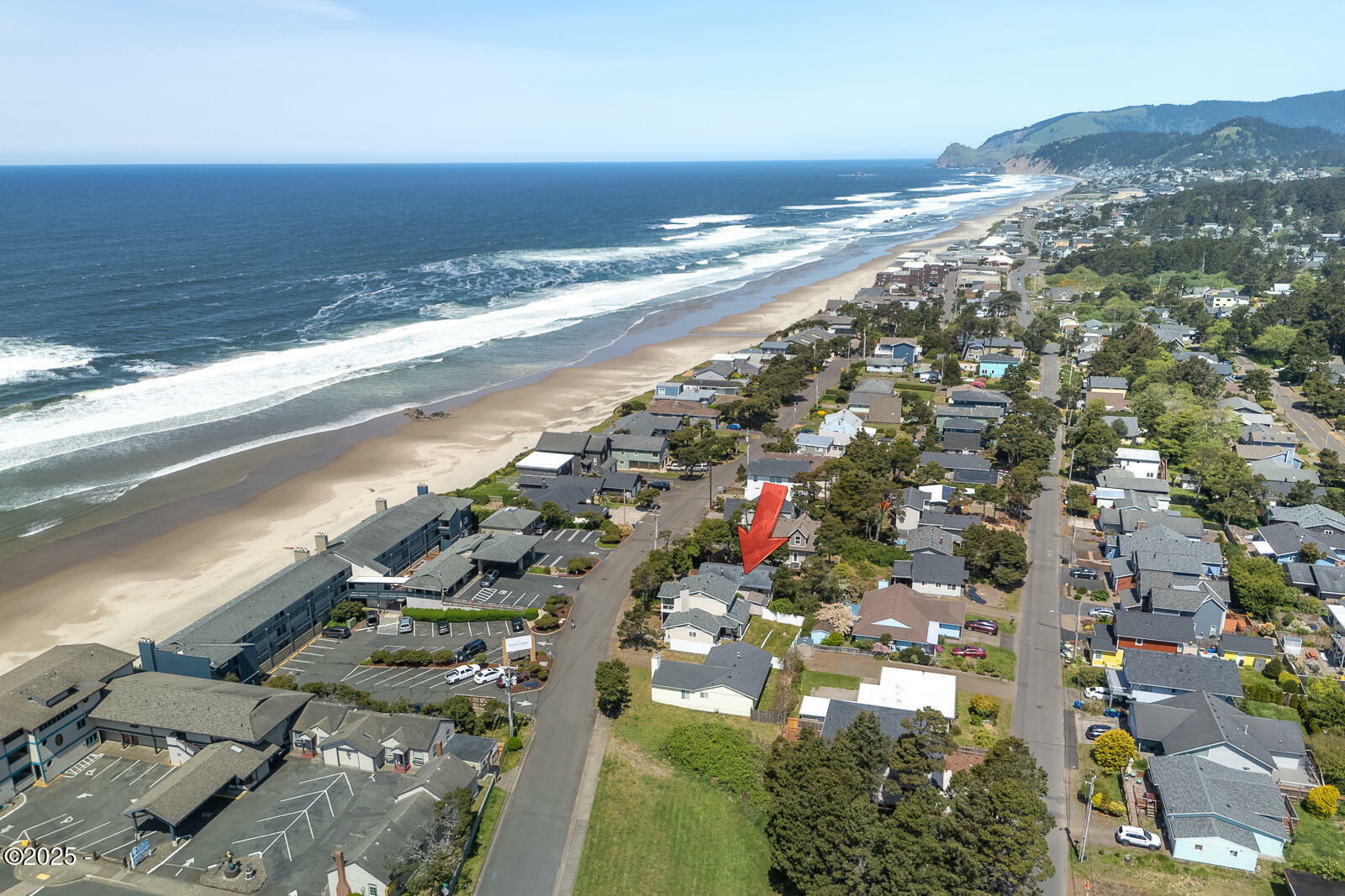 Property Photo: 2132 NW Inlet Avenue OR 97367