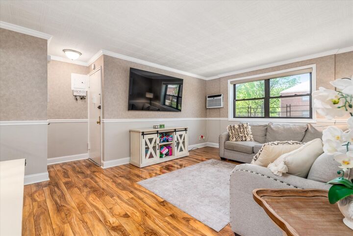 Property Photo: 89-25 151 Avenue 4S NY 11414