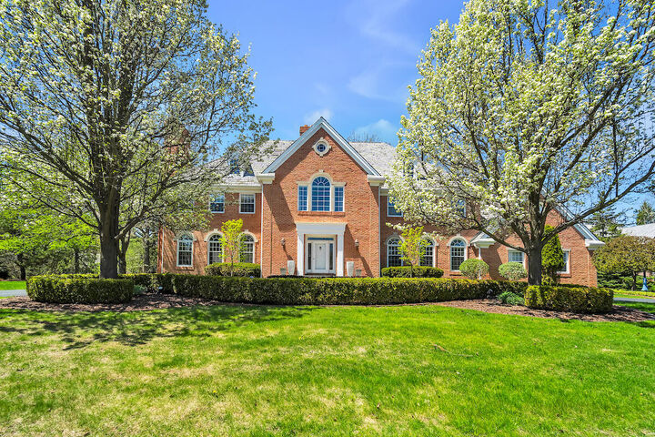 10113 N Vintage Ct  Mequon WI 53092 photo