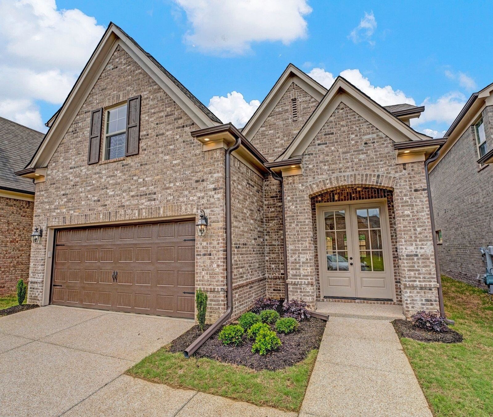 Property Photo:  873 Winter Leaf Dr  TN 38018 
