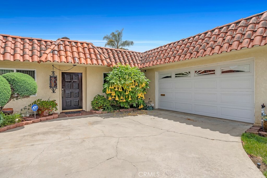 Property Photo: 10440 Manzanar Avenue CA 90241