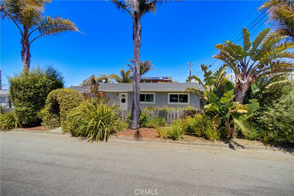 Property Photo:  401 San Joaquin Street  CA 93442 