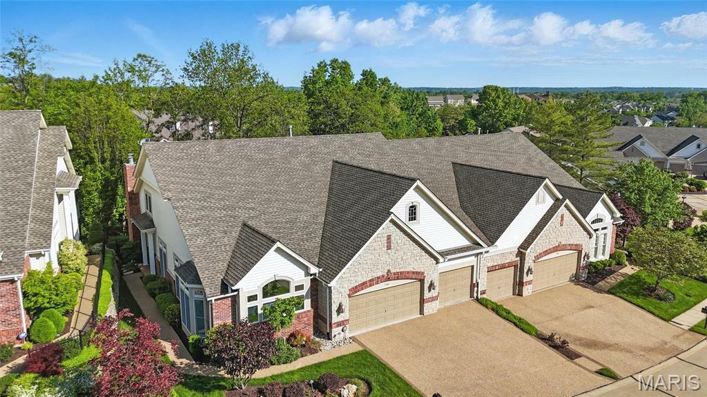 Property Photo: 735 Stonebluff Court MO 63005