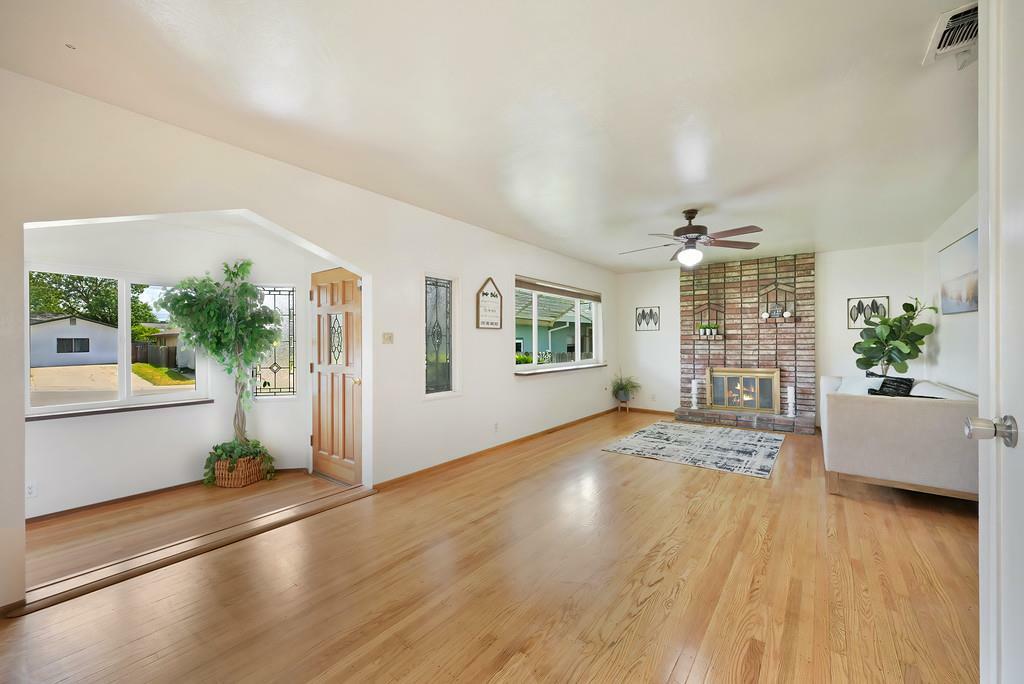 Property Photo: 5609 Rapid Court CA 95841