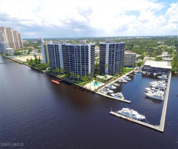 1910 Virginia Avenue 1302  Fort Myers FL 33901 photo