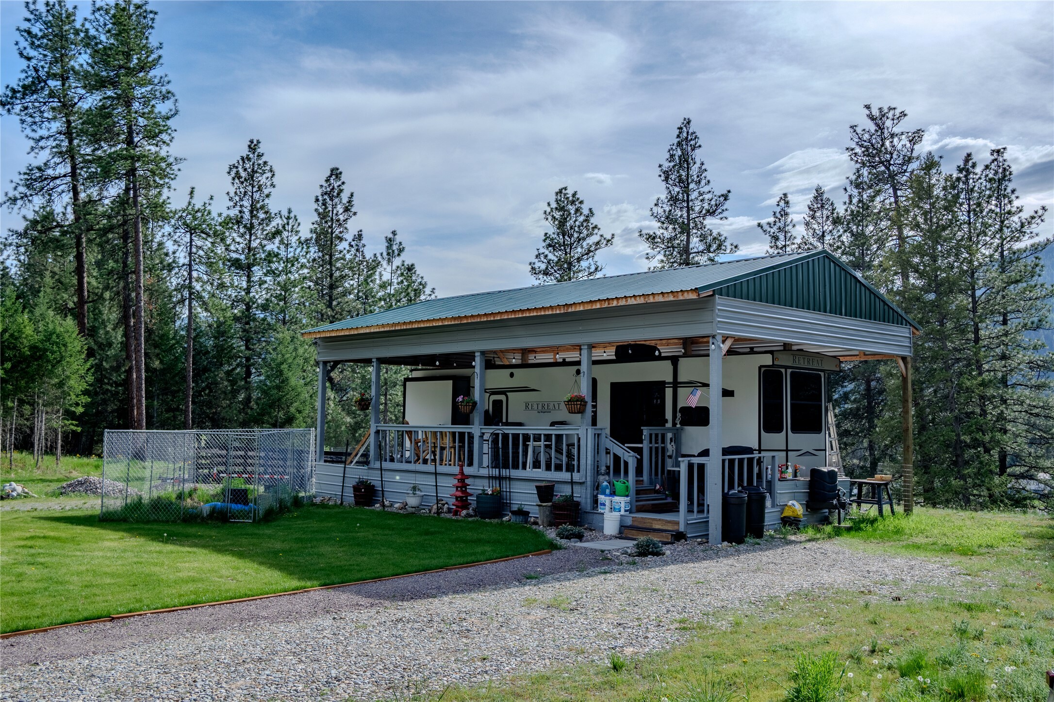 Property Photo: 2577 Kootenai River Road MT 59923