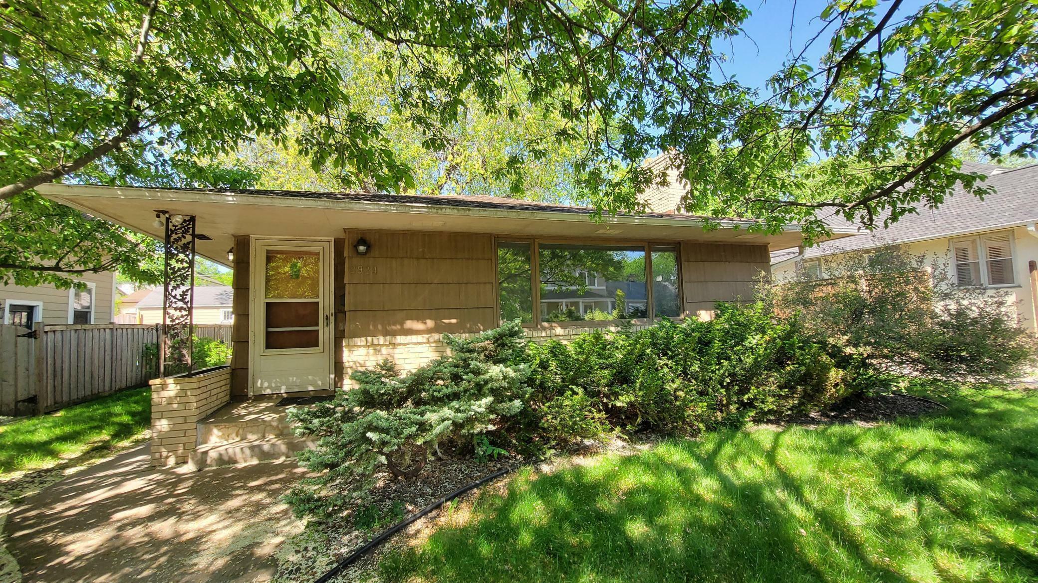 Property Photo: 2924 Princeton Avenue MN 55416