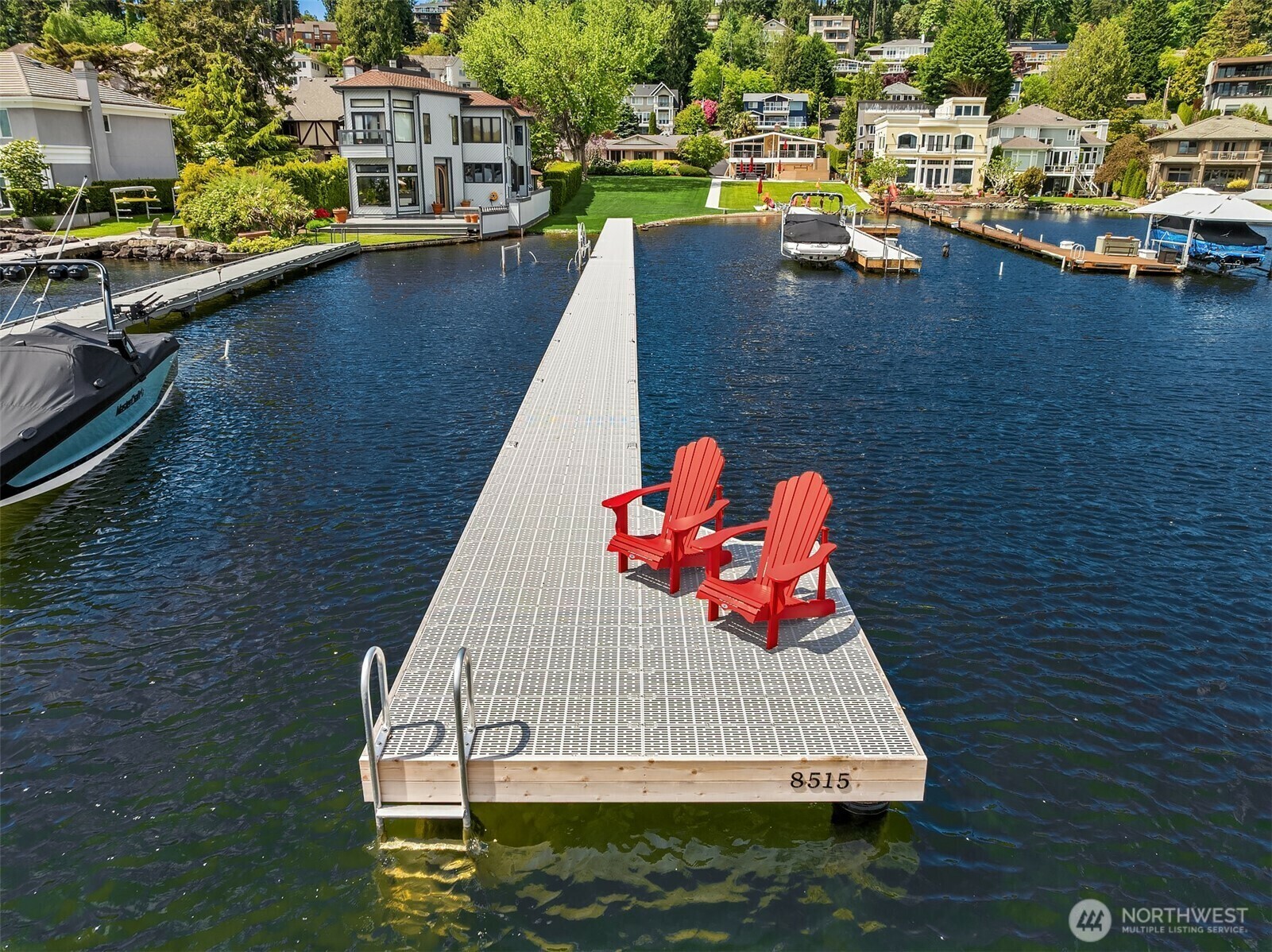 Property Photo: 8515 NE Juanita Drive WA 98034