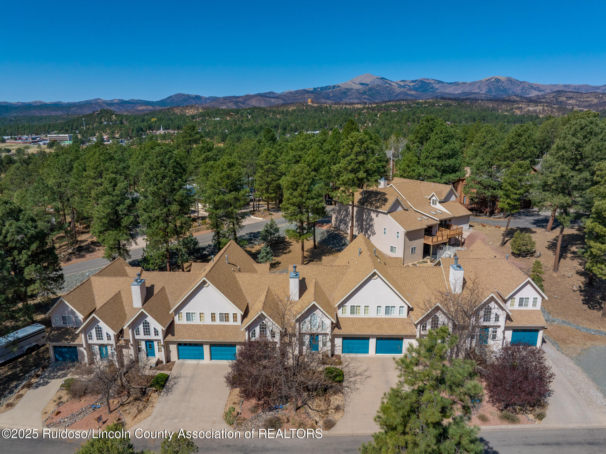 Property Photo: 101 Racquet Place Place 7E NM 88345