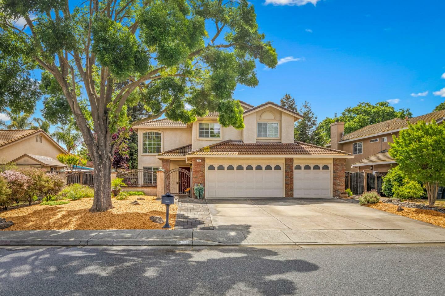 Property Photo: 360 Via Largo CA 95037