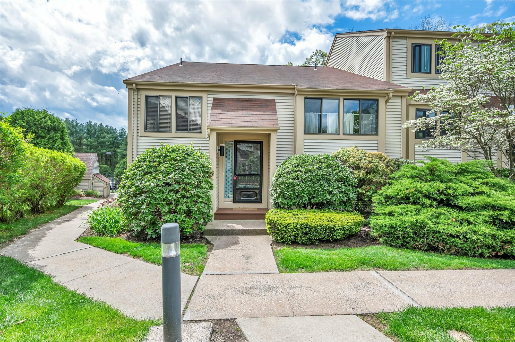 Property Photo: 21 Wickhams Fancy CT 06019