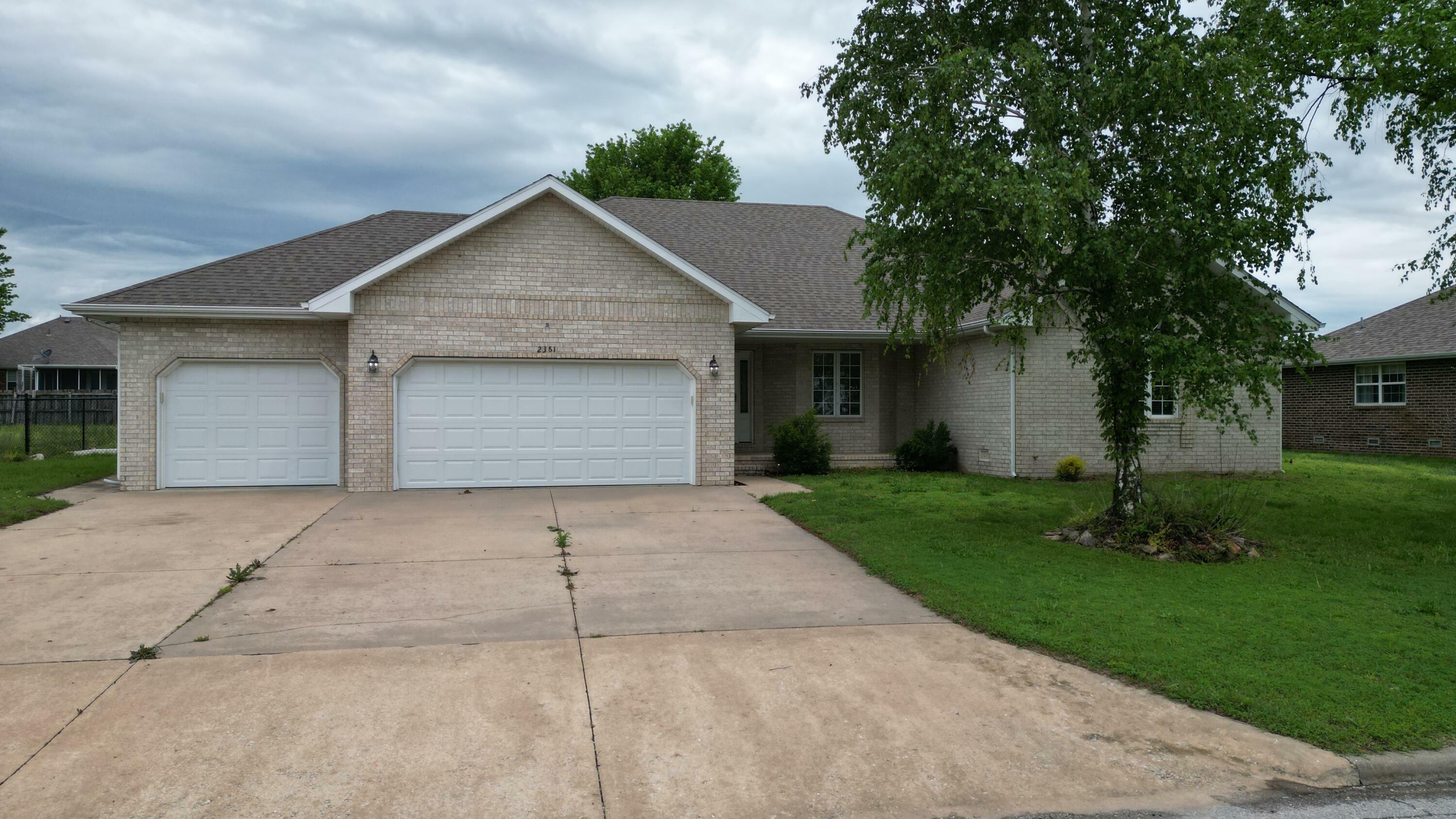 Property Photo: 2361 W Heritage Street MO 65613