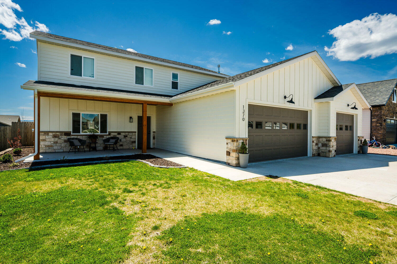 Property Photo: 1370 Stoneridge Drive WY 82839