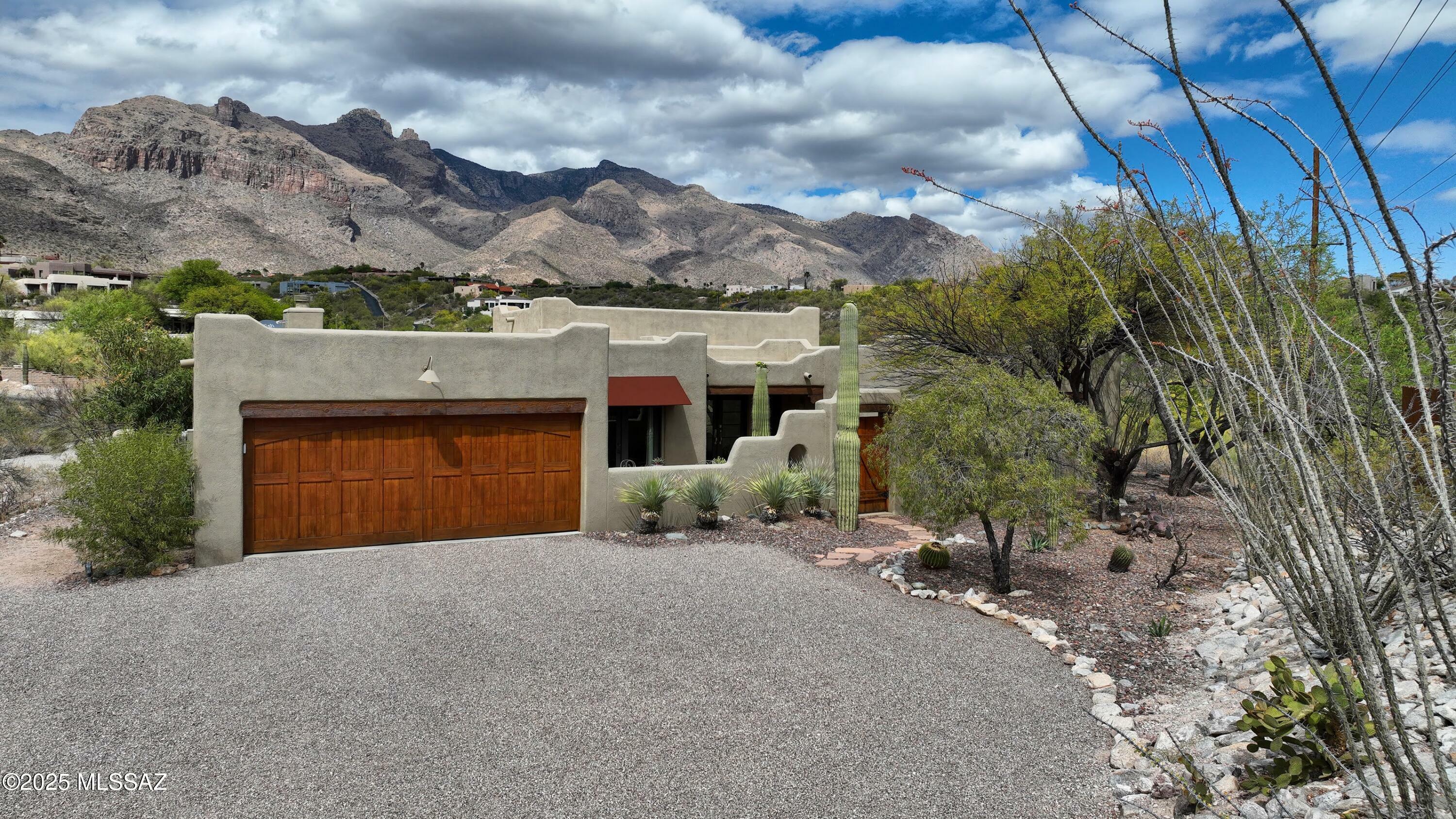 Property Photo:  7020 N Chaparral Avenue  AZ 85718 