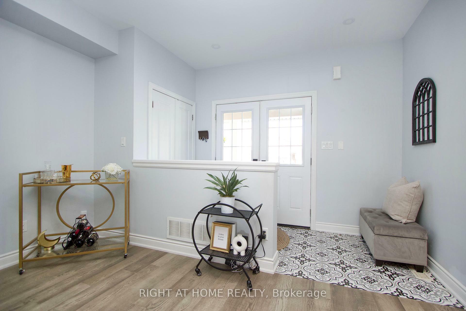 Property Photo: 931 Barbados Street ON L1J 0A6