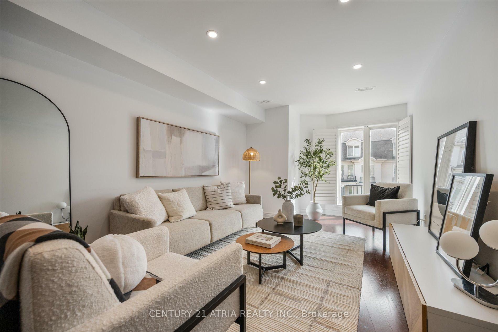 Property Photo: 291 David Dunlap Circle ON M3C 4B9
